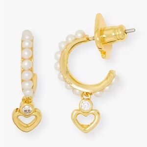 Kate Spade Shining Spade pearl gold hoop Huggies earrings 💛